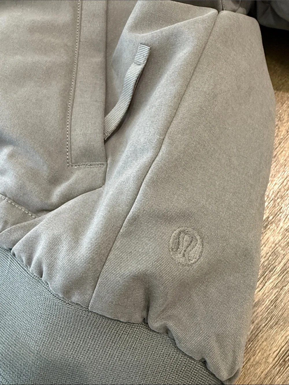 Lululemon NWT Reversible Insulated Bomber Olive Green Size XS MidWarmth Full Zip